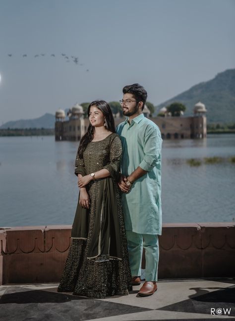 Pre-wedding shoot at Jal Mahal Jaipur with the couple in ethnic outfits, complimenting the scenic view of Lake in the background Jal Mahal Pre Wedding, Jal Mahal Jaipur Photography, Pre Wedding In Jaipur, Jalmahal Jaipur Pre Wedding, Jal Mahal Jaipur Pre Wedding, Jal Mahal Jaipur, Jal Mahal, Mehendi Dress, Creative Couples Photography