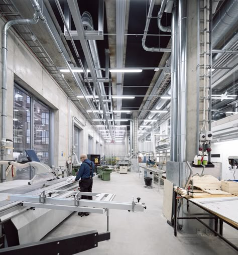 Factory Interior Design, Warehouse Office Design, Makerspace Design, Industry Architecture, Steel Workshop, Studio Decoration, Factory Interior, Warehouse Office, Factory Architecture