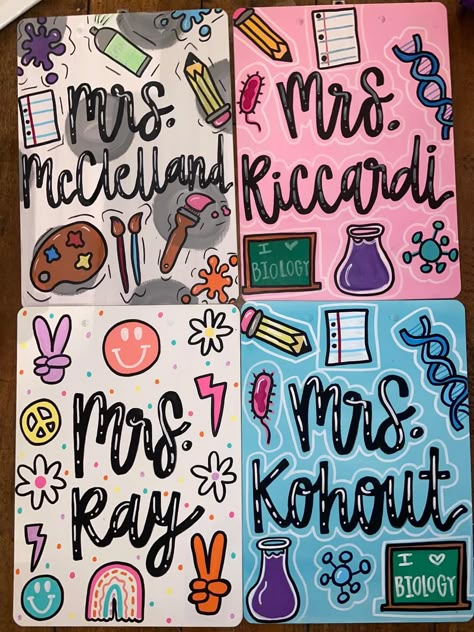 Clip Board Painting Ideas, Teacher Clipboard Ideas, Teacher Painting, Painting Clipboards Diy, Teacher Painting Canvas, Clip Board Decorating Paint, Painted Clipboard Ideas, Teacher Clipboards Cricut, Teacher Clipboard Ideas Paint