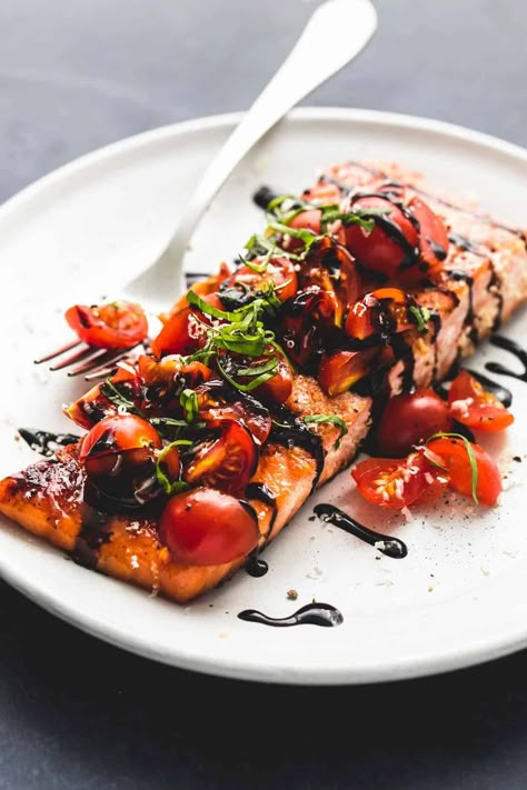 Bubba Shrimp, Bruschetta Salmon, Salmon Dinner Ideas, Balsamic Bruschetta, Balsamic Salmon, Delicious Salmon Recipes, Recipe Salmon, Honey Balsamic, Healthy Salmon Recipes