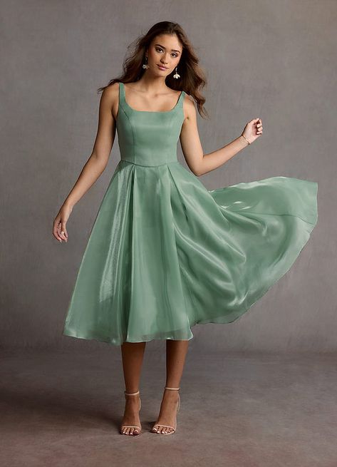 Hi! I've shared my package tracking information with you. Come and check it right now! Rehearsal Dinner Dress Bridesmaid, Sage Green Cocktail Dress, Sister Of The Bride Dress, Bridesmaid Dresses Midi, Green Tulle Dress, High Tea Dress, Garden Wedding Dress Guest, Atelier Dress, Green Dress Outfit