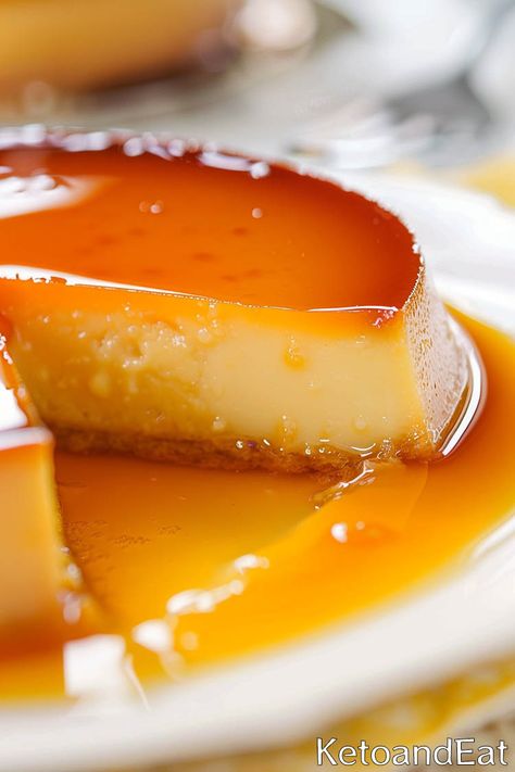 Keto Flan - Just 4 ingredients - Easy Keto Dessert Recipe Keto Instant Pot Dessert Recipes, Carbless Desserts, Keto Mascarpone Dessert, Low Carb Pudding Recipes, Healthy Flan Recipe, Keto Dessert With Sugar Free Pudding, Sugar Free Flan Recipe, Keto Custard Recipe, Traditional Flan Recipe