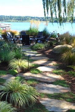 House Garden Landscape, Lake Landscaping, Easy Landscaping, Landscape Plans, Traditional Landscape, Landscaping Tips, Diy Landscaping, Garden Landscape, House Landscape