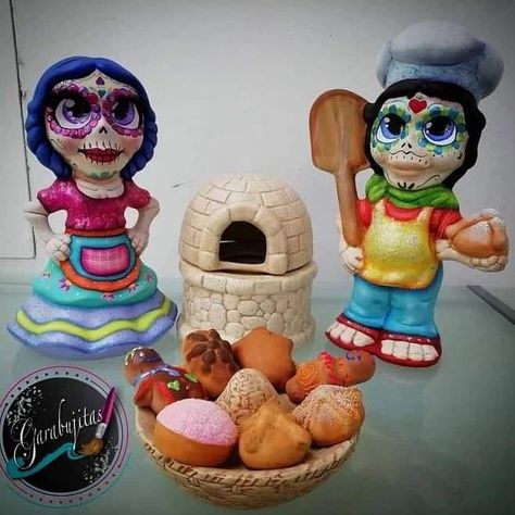 CERAMICA, PINTA Y CREA | Seguimos con nuestras tradiciones mexicanas ahora toca el turno a estos hermosos panaderos Dia De Muertos, Day Of The Dead, Halloween