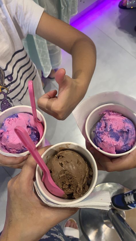 Baskin Robbins Aesthetic, Baskin Robbins Snap, Fake Photo Sick, Baskin Robbins Ice Cream, Latest Funny Videos, Tasty Recipes Videos, Baskin Robbins, Food Babe, Food Therapy