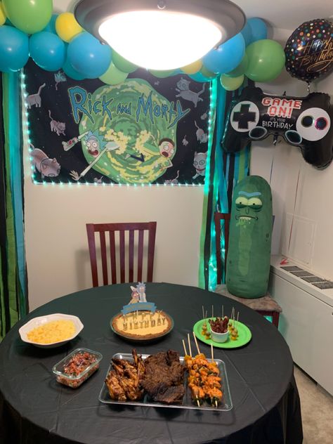 Rick And Morty Decorations, Rick And Morty Birthday, Rick Y Morty, 20th Birthday, Rick And Morty, Birthday Decorations, Birthday Party, Halloween, Bedroom