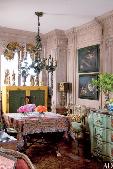 Celebrity Interiors, Victorian Bohemian Decor, French Inspired Decor, Celebrity Interior Design, Park Avenue Apartment, Modern Bohemian Decor, Manhattan Apartment, Inspire Me Home Decor, New York Apartment