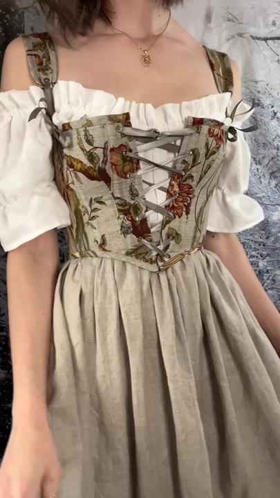 Regency Stays, French Meadows, Stays Corset, Cottagecore Fashion Dresses, Ren Faire Outfits, Cottagecore Clothes, Fair Outfits, Cottagecore Outfits, Fairytale Fashion