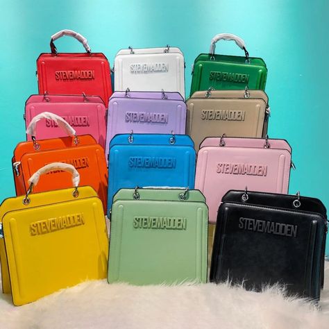 Name Brand Purses, Adidas Duffle Bag, Brand Purses, Marc Jacobs Snapshot Bag, Snapshot Bag, Handbag Brands, Trendy Purses, Steve Madden Purse, Cute Purse