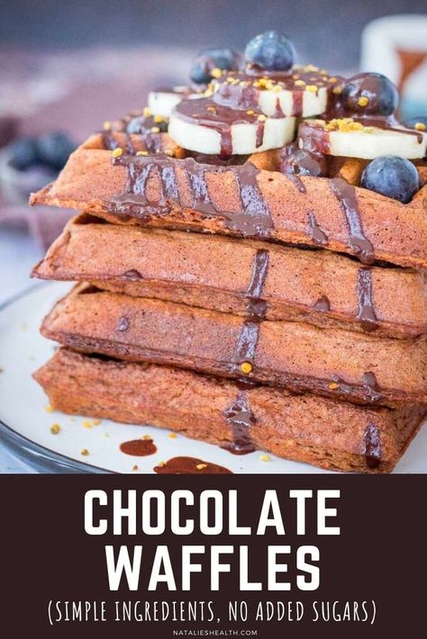 Healthy Chocolate Banana, Dessert Cravings, Cheesecake Oreo, Banana Waffles, Friends Recipes, Amazing Breakfast, Chocolate Waffles, Meal Options, Pancake Recipes