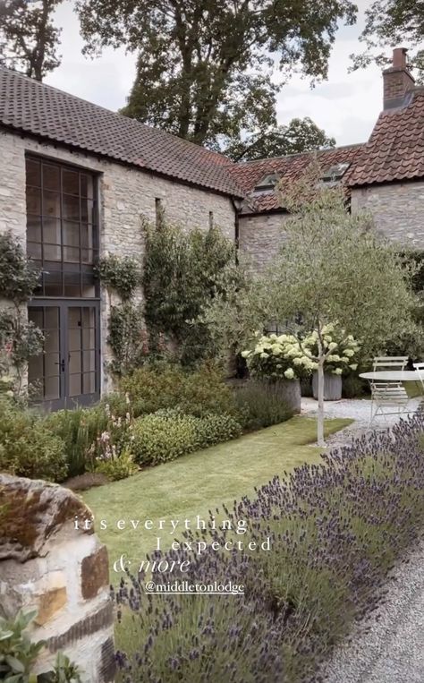 English Estate Gardens, Garden Planing, French Garden Design, Middleton Lodge, Country Hotel, Estate Garden, English Cottage Garden, Garden Landscape Design, Dream Backyard