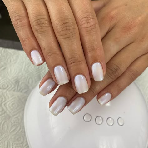 Posted by Zoe Scott. . Hey there, welcome back! Today, we're all about the glamour of White Chrome Nails – a trend that's as versatile as it is dazzling. If you're after a l... Check more at https://alexie.co/beauty/best-white-chrome-nail-designs-to-try-today/ Chrime Nails, Chrome Nail Ideas, Gel Chrome Nails, Italy Nails, Chrome Nail Designs, Trending Nail Art, White Chrome Nails, Dip Nail Colors, Gold Chrome Nails