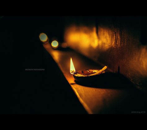 Karthika Deepam Images, Karthika Deepam, Indian Night, Hindu Festival Of Lights, August Images, Hindu Festival, Hindu Festivals, Festival Of Lights, Festival Lights