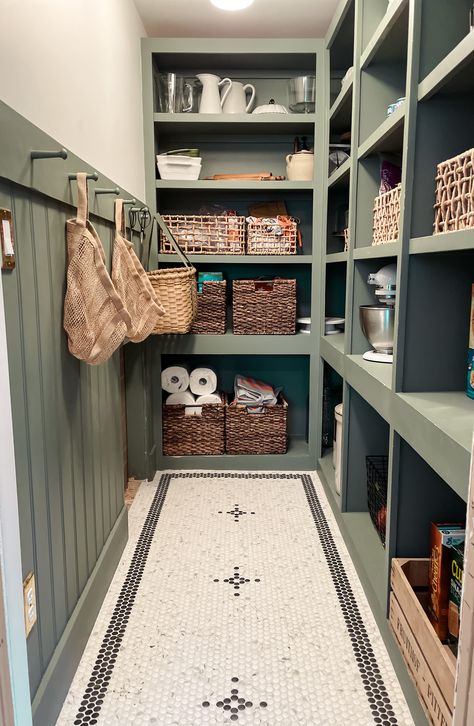 Conquering the Pantry: 3 (Actually Doable) Tips for Busy Moms - dress cori lynn Kitchen Backdoor, Pantry Inventory Printable, Utility Pantry, London Cottage, Kitchen Roman Shades, Pantry Wallpaper, Shade Tutorial, Roman Shade Tutorial, Cordless Roman Shades