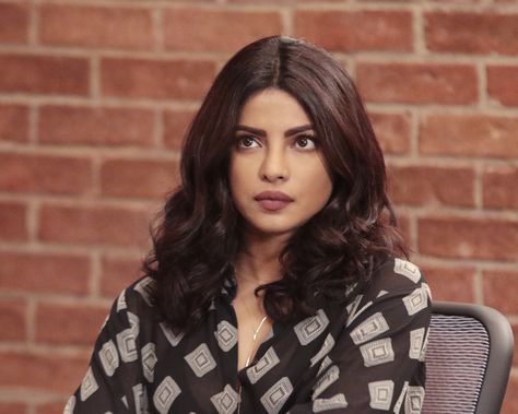 Alex Parrish, The Dark World, A Different World, Last Episode, Popular Shows, Priyanka Chopra, Show Photos, New Shows, First Lady