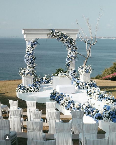 Ocean Wedding Aesthetic, Uae Wedding, Royal Blue Wedding Theme, Baby Blue Weddings, Blue Wedding Decorations, Dream Beach Wedding, Matric Dance, Church Wedding Decorations, Dream Wedding Decorations