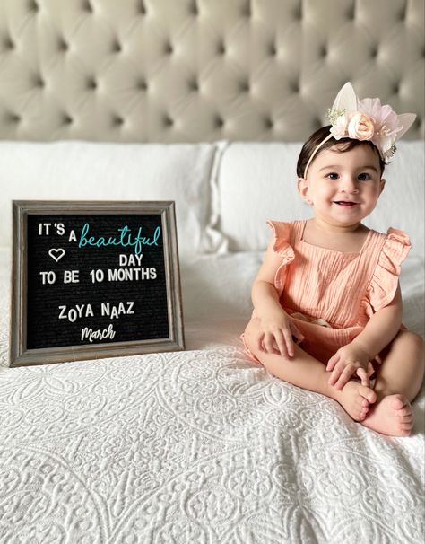 Letter board ideas Five Months Old Letter Board, 10 Month Baby Letterboard, 11 Month Old Letter Board Ideas, 10 Month Old Photo Ideas, 5 Month Letterboard Ideas, 10 Month Old Baby Photo Ideas, Letter Board Ideas, Letterboard Ideas, Board Sayings