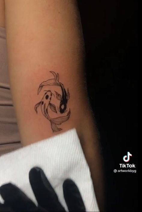 Coy Fish Ying Yang Tattoo, Koi Ying Yang Tattoo, Ying Yang Koi Tattoo, Yin And Yang Koi Fish Tattoo, Koi Yin Yang Tattoo, Koi Fish Tattoo Ying Yang, Koi Fish Ying Yang Tattoo, Ying Yang Fish Tattoo, 2 Koi Fish Tattoo