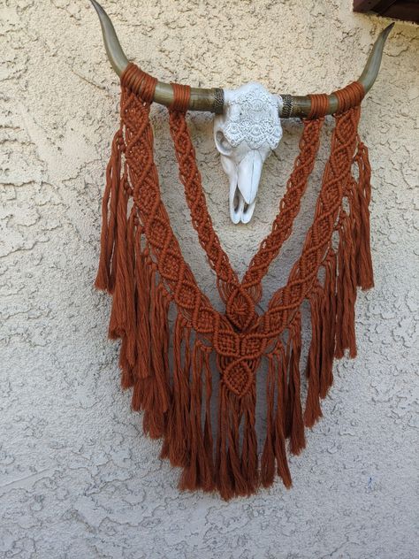 Longhorn Skull Wall Decor, Painted Longhorn Skull, Chiro Office, Wall Decor Macrame, Boho Crafts, Skull Wall Decor, Longhorn Skull, Long Horn, Bull Horns