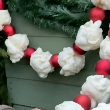 Jeff MacKay on Instagram: "Our yearly tradition: GIANT popcorn garland !!🍿 tutorial is up on patreon… #popcorngarland #popcorn #christmas #diy #artsandcrafts #cottagecorechristmas" Diy Foam Popcorn Garland, Popcorn And Cranberry Garland Diy, Diy Christmas Popcorn Garland, Diy Giant Popcorn Garland, Popcorn And Cranberry Garland Tree, Large Popcorn Garland Diy, Foam Popcorn Garland, Spray Foam Popcorn Garland, Fake Popcorn Garland