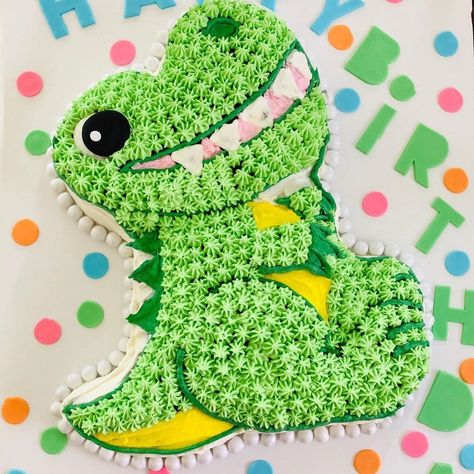 T Rex Cake, Dinosaur Cupcakes, Dino Cake, Dinosaur Birthday Party Decorations, Dinosaur Birthday Cakes, Dinosaur Themed Birthday Party, Dino Birthday Party, Wilton Cake Decorating, 3rd Birthday Cakes