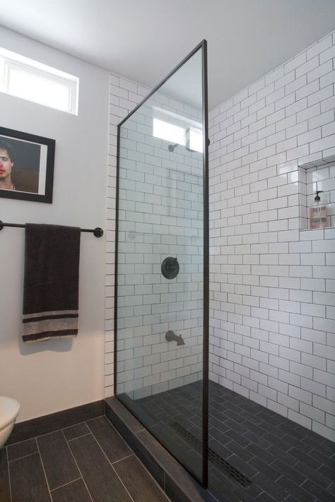 Subway Tile Bathroom Floor, White Subway Tile Bathroom, Dark Grout, Black Tile Bathrooms, Subway Tile Showers, Shower Floors, Subway Tiles Bathroom, Glass Shower Door, Small Bedrooms