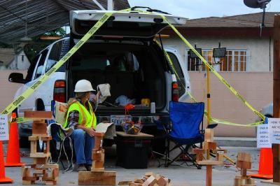 Construction Site Activity for Trunk or Treat {decorate car} Trunker Treat Ideas, Ghostbusters Theme, Trunk Or Treat Ideas, Decorate Car, Construction Zone, Construction Theme, Treat Ideas, Budget Friendly Decor, Trunk Or Treat