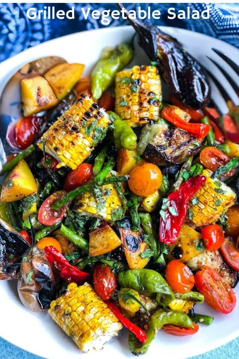 This grilled vegetable salad recipe is as tasty as its beautiful. The charred smokey vegetables and herb and citrus vinaigrette are a perfect pairing. #grilled #summer #salad #vegetables www.foodfidelity.com Steak Ideas, Grilled Vegetable Salad, Grilling Steak, Grilled Vegetable Salads, Salad Vegetables, Vegetable Salad Recipes, Citrus Vinaigrette, Resep Diet, Its Beautiful