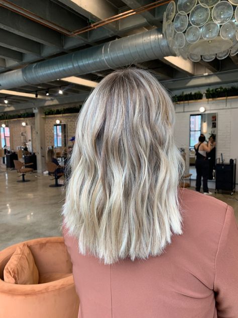 Dimensional Cool Blonde Highlights, Full Head Blonde Highlights Mid Length, Mid Hair Balayage, Platinum Blonde Partial Highlights, Medium Length Haircut With Layers And Blonde Highlights, Mid Length Light Blonde Hair, Blonde Hair Color Ideas Mid Length, Dimensional Blonde Babylights, Bright Dimensional Blonde Hair