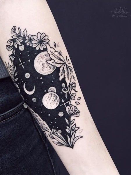 50 Best Arm Tattoo for Women in 2022 - The Trend Spotter Inner Upper Arm Tattoos, Arm Tattoo Ideas For Women, Flowers Tattoo Ideas, Arm Tattoo For Women, Bicep Tattoo Women, Arm Cover Up Tattoos, Inner Wrist Tattoos, Tatuaje Cover Up, Arm Tattoo Ideas