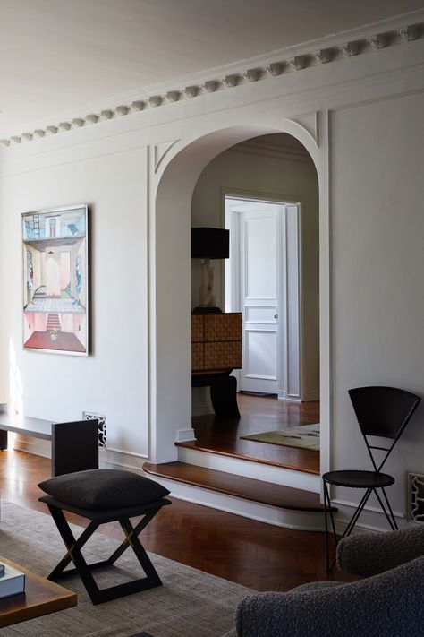 Disc Interiors, Black Metal Bed, Dentil Moulding, Custom Canopy, Headboard Cover, Incredible Art, Classic Architecture, Oval Table Dining, Historic Home