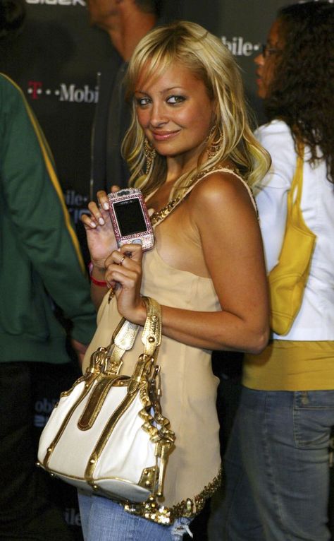 Nicole Richie 2000s, 2000s Hair, 2000s Rock, Fashion Girlies, Nicole Richie Style, Paris And Nicole, 2000s Girl, Status Symbol, Nylon Magazine