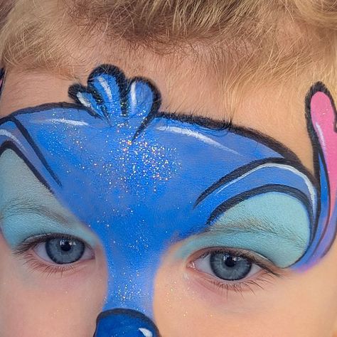 Stitch Face Paint Easy, Fast Easy Face Paint Designs, Lilo And Stitch Face Painting, Kids Facepainting Ideas Simple, Easy Kid Face Painting Ideas, Fast Face Paint, Face Paint Easy For Kids, Easy Kids Face Painting Ideas, Facepainting Ideas Easy For Kids