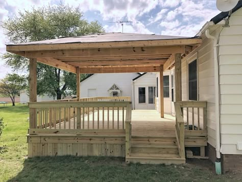 Progression of creating an outdoor living space with a large deck and gazebo Covered Deck Ideas, Mobile Home Deck, Back Deck Ideas, Screened In Porch Diy, Deck Cover, Porch Gazebo, Gazebo On Deck, Porch Diy, Home Deck