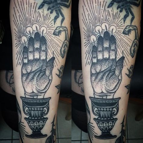 Hand of Glory by Josh McAlear (@ joshmcalear) Hand Of Glory Tattoo, Hand Of Glory, Glory Tattoo, Skull Tattoo, Anatomy, Tattoo Ideas, Tattoos, Design