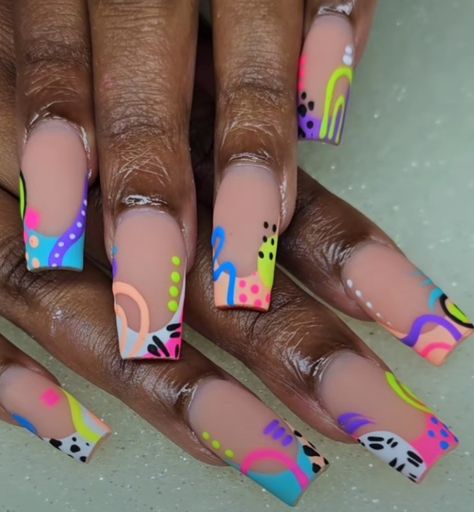 Spring Nails Dark Skin, Spring Nails Coffin Shape, Nails Ideas Almond Shape, Nails Almond Shape Short, Spring Nails Dark, Spring Nails Green, Spring Nails Coffin, Nails Coffin Shape, Nails Biab