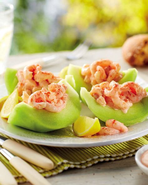 Galia Melon with Prawns - ALDI UK Melon Starter, Prawn Starters, Dinner Party Recipes, Xmas Food, All Recipes, Starters Recipes, Entree Recipes, Party Food, Potato Salad