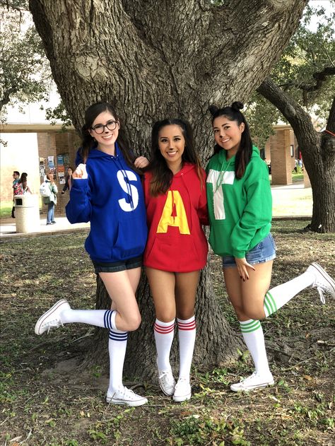 Alvin and the chipmunks Girl Group Halloween Costumes, Cute Group Halloween Costumes, Carnaval Costume, Bff Halloween Costumes, Trio Halloween Costumes, Halloween Costumes For 3, Duo Halloween Costumes, Holloween Costume, Diy Kostüm