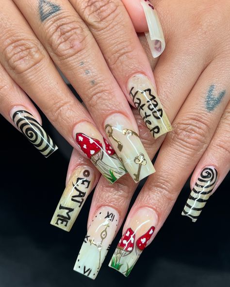 🎩✨🍄🗝️❤️ . . . . . . . . . . . . . . . . #aliceinwonderland #halloweennails #gelx #gelxnails #mushroomnails #bostonnails #bostonnailart #bostonnailtech #nailsbysarai Alice Nails Wonderland, Alice In Wonderland Nails Simple, Alice In Wonderland Nails Designs, Fairy Tail Nails, Alice And Wonderland Nails, Alice In Wonderland Nail Art, Alice In Wonderland Nails, Wonderland Nails, Nails Design