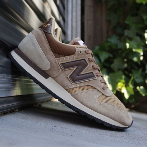 Brown New Balance Shoes, Womens New Balance Shoes Brown, Brown New Balance Walking Sneakers, New Balance 574 Brown, New Balance Shoes 574 Brown, New Balance Shoes 574 Tan, Streetwear Shoes, New Balance 574, New Balance Sneaker