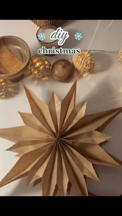 Diy Christmas Star Outdoor, Christmas Star Diy, Diy Eid Decorations, Christian Christmas Decorations, Paper Bag Crafts, Paper Christmas Decorations, Paper Christmas Ornaments, Handmade Christmas Crafts, Noel Diy