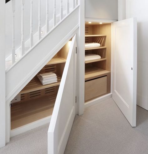 Understair Storage, Under Stairs Nook, Under Stairs Storage Solutions, Stair Nook, Closet Under Stairs, تحت الدرج, Under Stairs Storage, Stairs Renovation, Stairs Storage