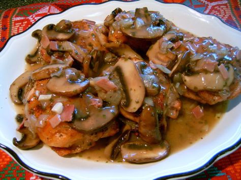 I searched for this recipe on-line.  I found a link to it from a Knoxsville, TN news station that Carrabbas Italian Grill was the presenter for chicken marsala.  It includes the spices for the chicken before grilling.  WBIR.com-recipes.  Update:  I always use 8 oz. fresh mushrooms and add them while sauteeing the shallots, so changed the recipe to my way of making it.  Also can add more cornstarch for a thicker sauce, but start with the stated amount and add more to liking. Marsala Sauce Recipe, Carabbas Recipes, Carrabbas Recipes, Italian Chicken Dishes, Marsala Sauce, Marsala Recipe, Italian Grill, Marsala Chicken Recipes, Chicken Marsala