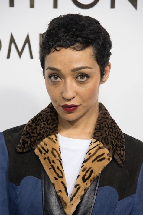 Ruth Negga, Hair Muse, Cute Haircuts, Natural Hair Beauty, Style Muse, Short Hair Styles Pixie, Beauty Queens, Look Alike, Pixie Cut