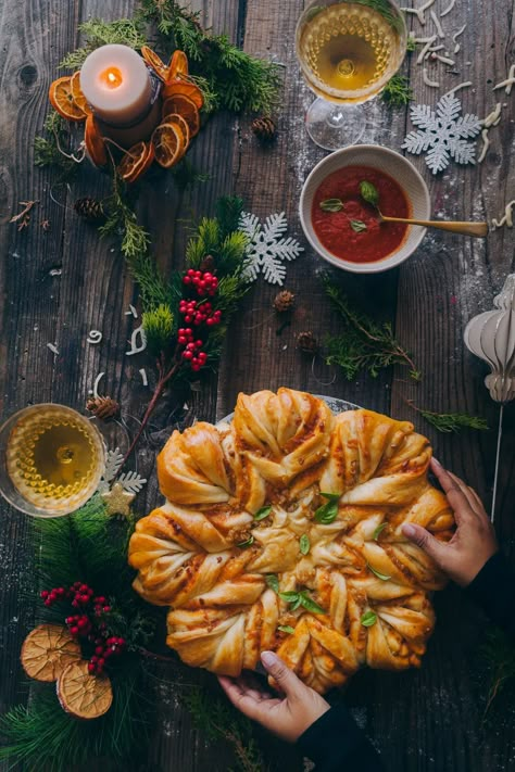 Savory Star Bread - Pull Apart Bread Easy Pull Apart Bread, Festive Dinner Table, Easy Marinara Sauce, Star Bread, Fried Garlic, The Modern Proper, Modern Proper, Festive Dinner, Garlic Butter Sauce