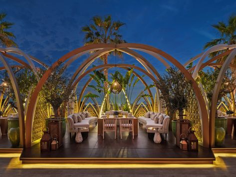 Restaurants Dubai, Restaurant In Dubai, Restaurants In Dubai, Arabian Tea House Dubai, Dubai Underwater Restaurant, Dubai World, Bubble Tent, Palm Island, Event Design Inspiration