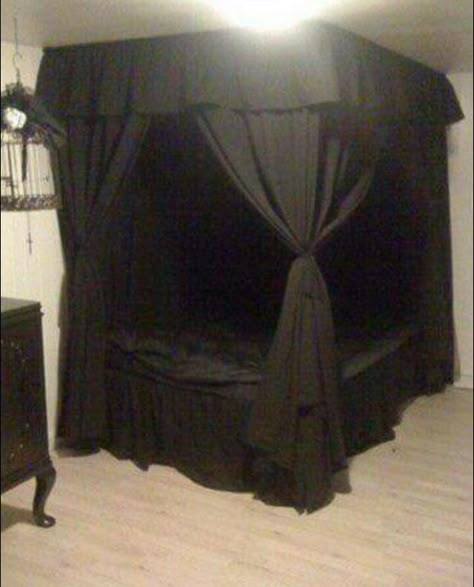 Cool idea Gothic Canopy Bed, Black Canopy Bed, Gothic Home Decor Ideas, Gothic Decor Bedroom, Canopy Bed Curtains, Gothic Room, Gothic Bedroom, Gothic Furniture, Goth Home Decor