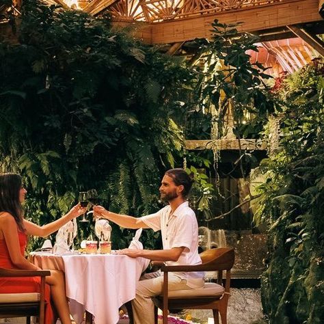 Melisa & Marvin Brücker | Lifestyle & Travel on Instagram: "The only place in Bali where you can have a waterfall dinner! ♥️ @ulamanbali Save this dinner idea for your next trip to Bali 🫶🏽 ⁠ 📍 Ulaman Eco Luxury Resort, Bali 🫶🏽 follow @melisandmarvin for more couple travel inspiration ⁠ #luxuryhotel #beautifulhotels #datenight #dinnertime #outdoordining #romanticdatenight #romanticdining #romanticescape #romanticescapes #romanticgetaway #romanticholiday #dinnerideas #romanticcouples #coupleg Trip To Bali, Eco Luxury, Couple Travel, Romantic Holiday, Romantic Escapes, Dinner Idea, Beautiful Hotels, Romantic Dates, Lifestyle Travel