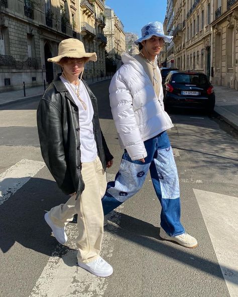 Bucket Hat Outfit Mens, Hat Outfit Men, Tulum Outfits, Denim Outfit Men, Bucket Hat Outfit, Hat Outfit, Denim Hat, Denim Outfit, Denim Fashion