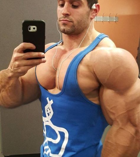 Le SFinnxxx mystérieux Muscle Morph, Bodybuilders Men, Muscle Hunks, Big Muscles, Men's Muscle, Body Builder, Muscular Men, Muscle Men, Fitness Goals